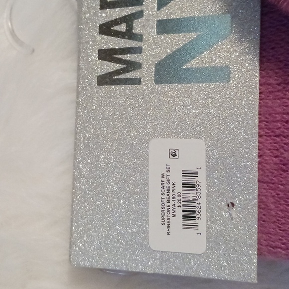 MADDEN NYC 2 PIECE PINK POM RHINESTONE HAT AND FRINGED SCARF SET - Picture 4 of 9